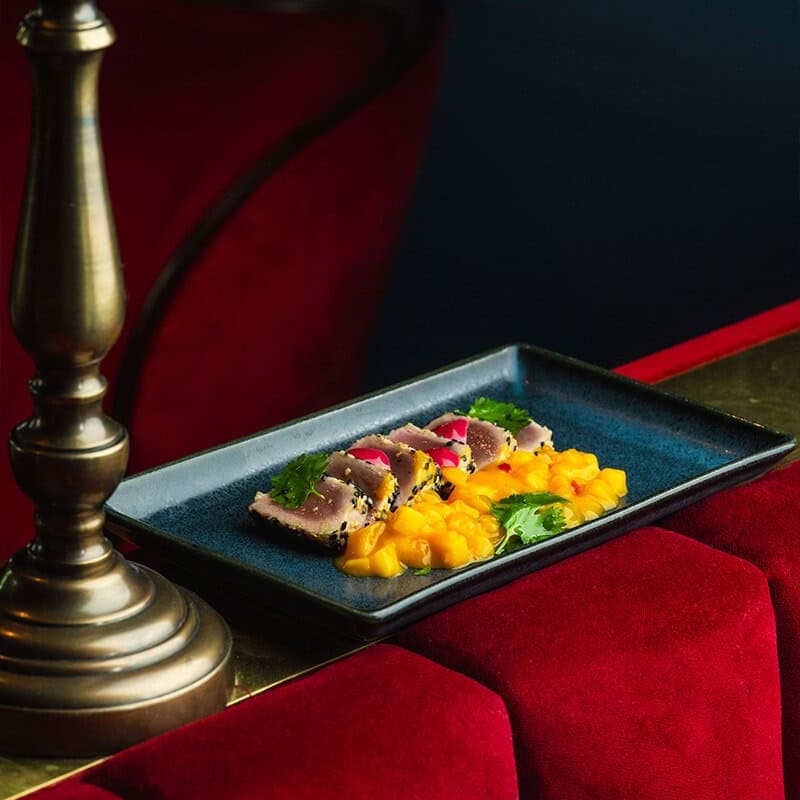 Tataki z tuńczyka z mango
